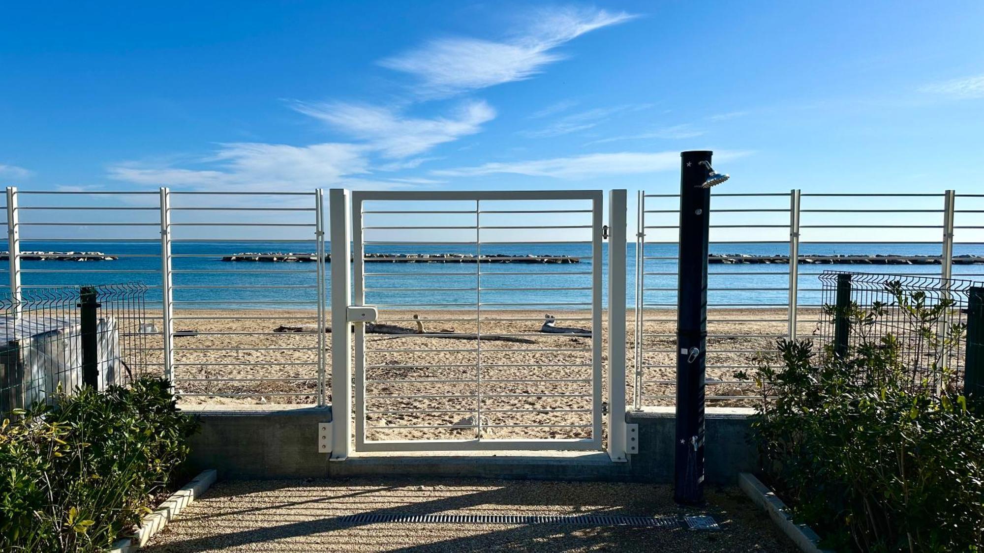 P020 - Porto Recanati, Nuovo Trilocale Con Giardino 외부 사진